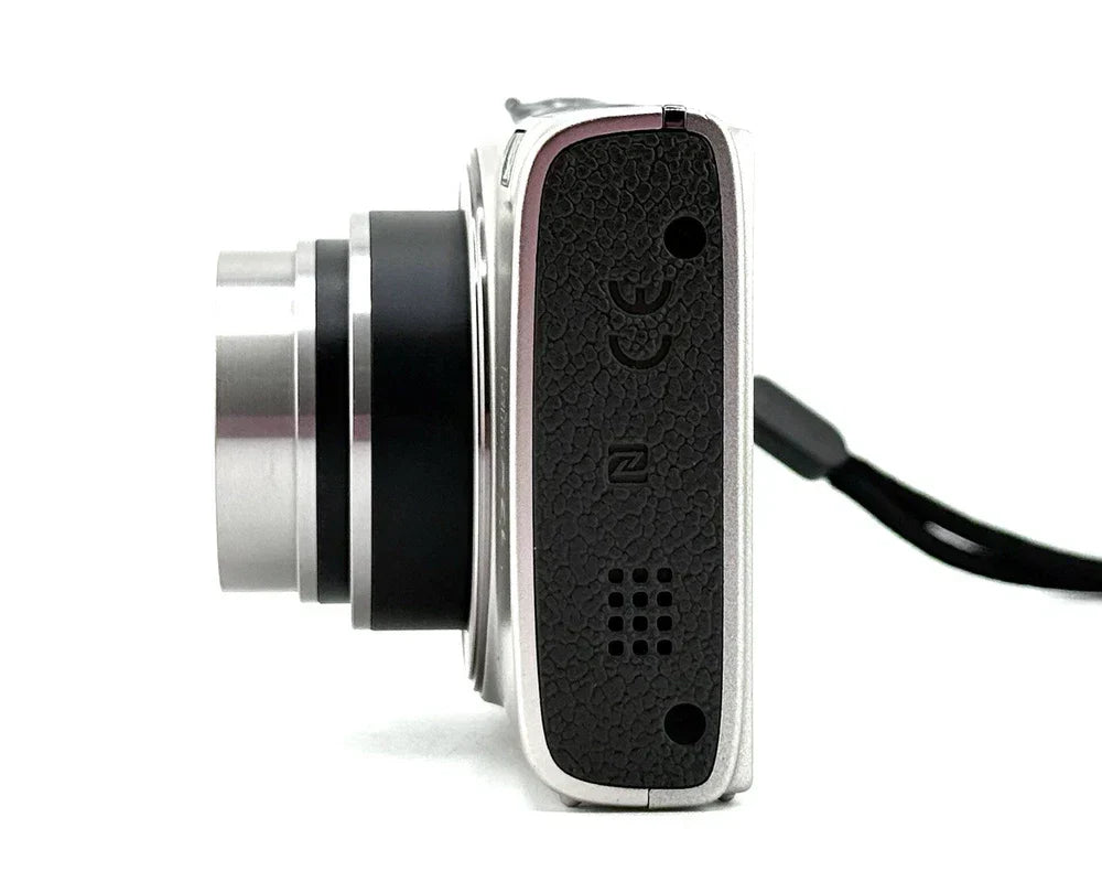 Canon PowerShot ELPH 360 HS Digital Camera Silver 12x Zoom 20.2MP