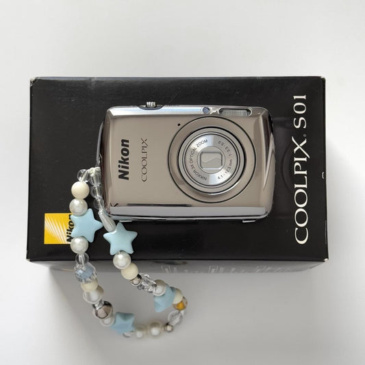 Nikon Coolpix S01 Mini Digital Camera